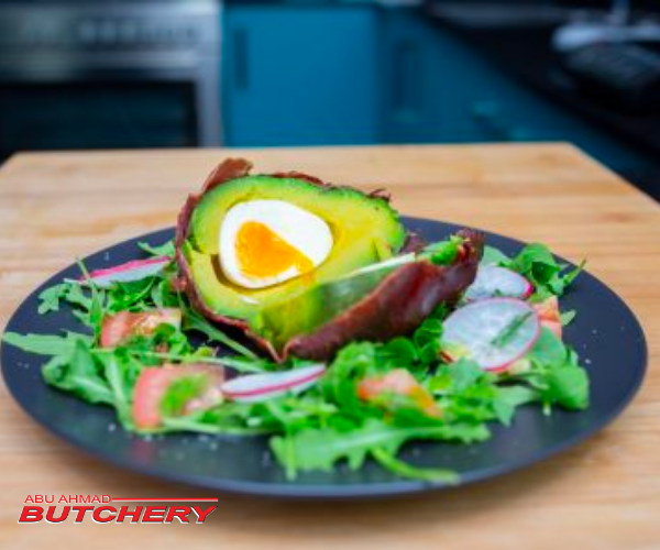 How to Make Baked Avocado with Basturma and Eggs